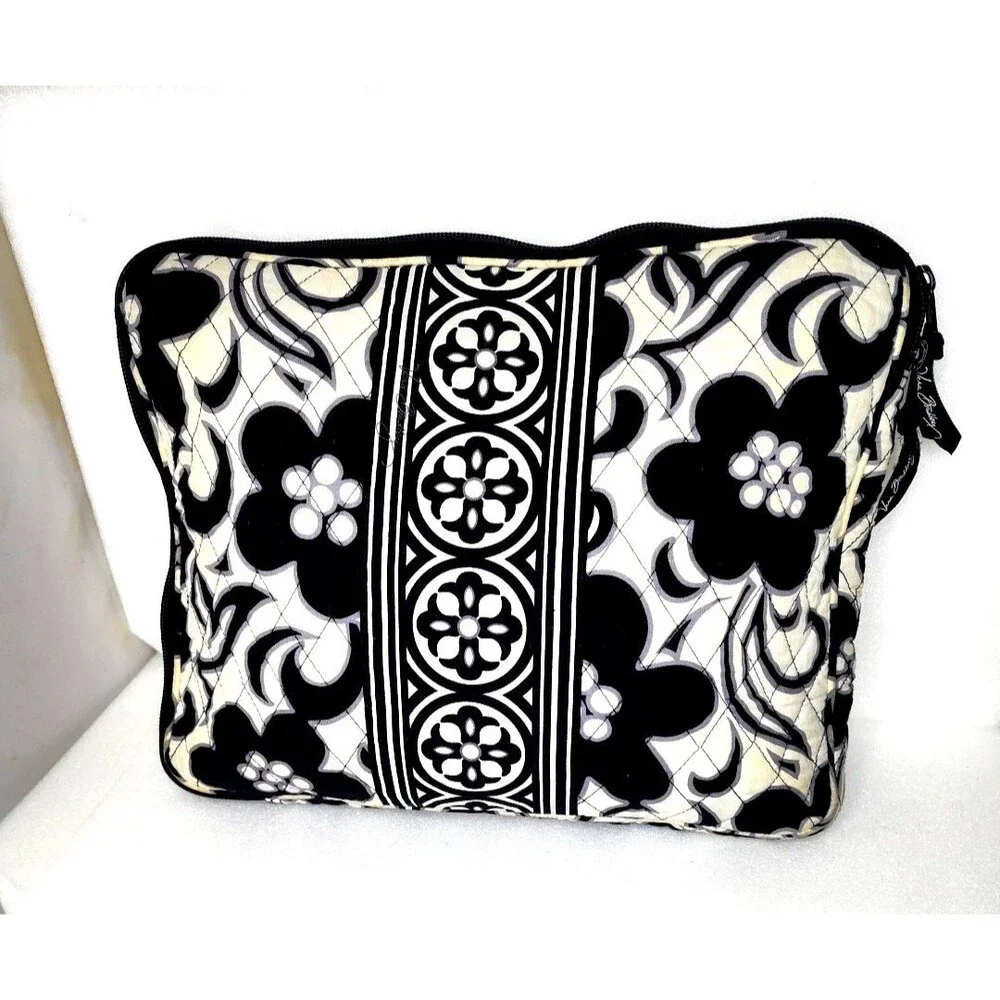 Vera Bradley Night and Day Retired Quilted Laptop Portfolio Case Black  & White